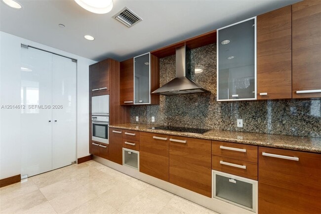 Photo - 5959 Collins Ave Unit 1001