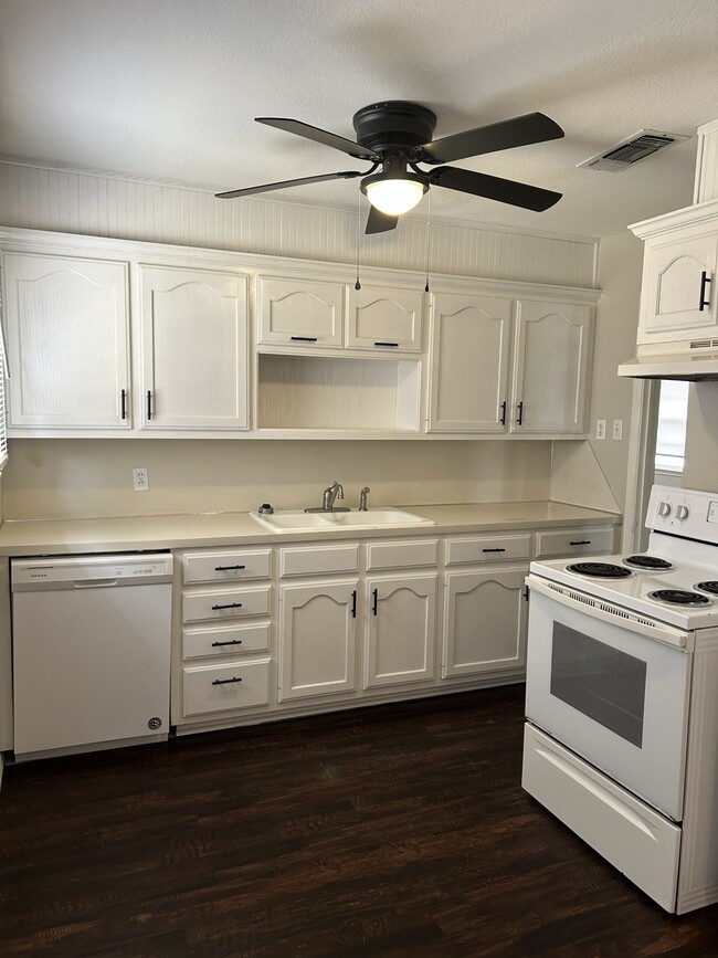 Photo - 1618 Mt Washington Rd