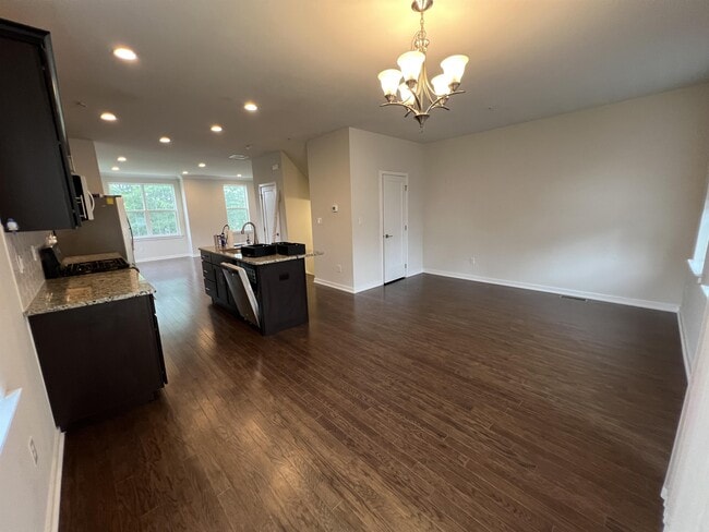 Photo - 25 Jessop Ln