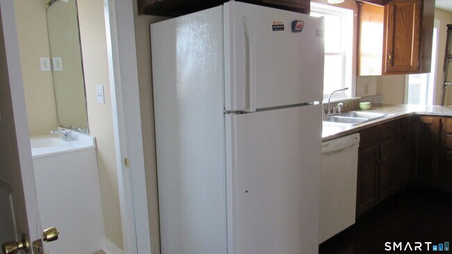 Photo - 246 N Elm St Unit 1st fl