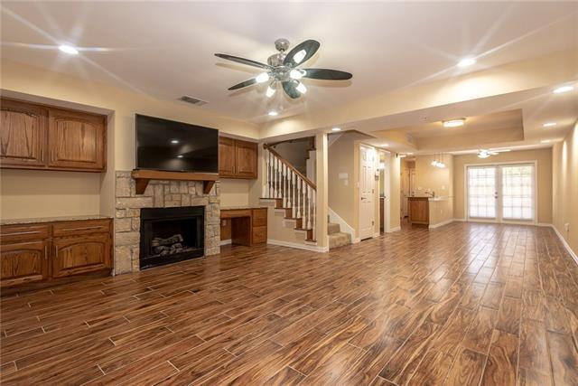 Photo - 3762 Vitruvian Way