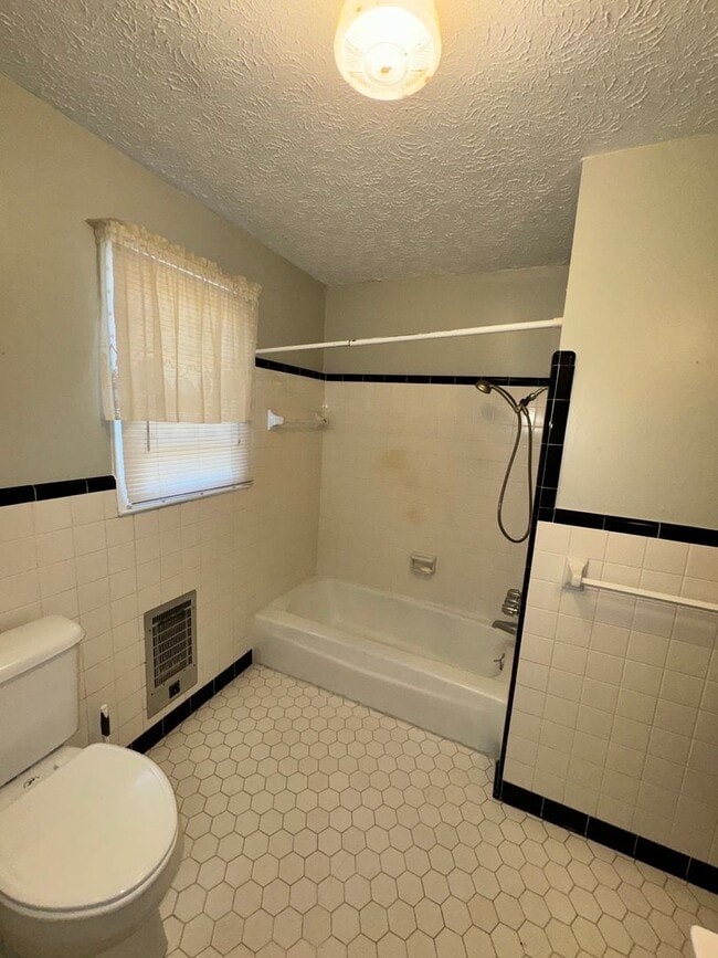 Photo - 3 Bed 2 Bath Brick Home