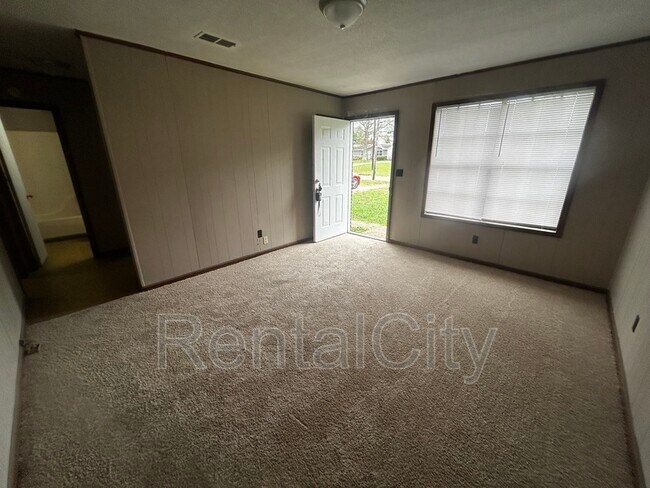 Photo - 2799 Christmasville Rd