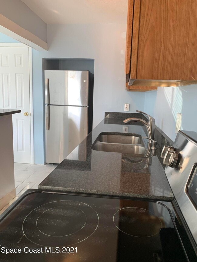 Photo - 302 Lincoln Ave Unit 14