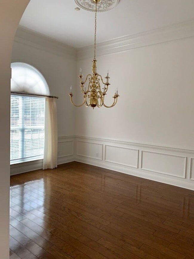 Photo - 3281 Benyard Dr