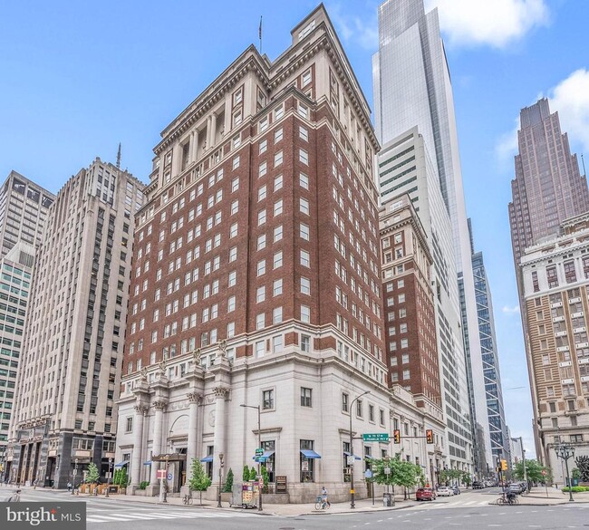 Photo - 1600-18 Arch St Apartment Unit 907