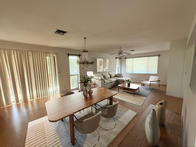 Photo - 1464 Gallop Dr