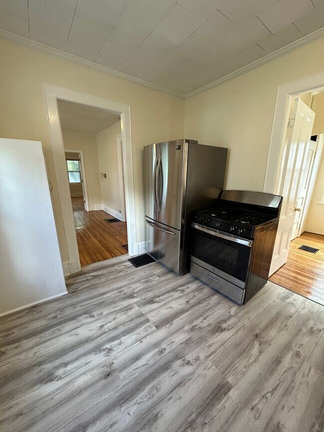 Photo - 205-207-207 Berkeley St Unidad 205