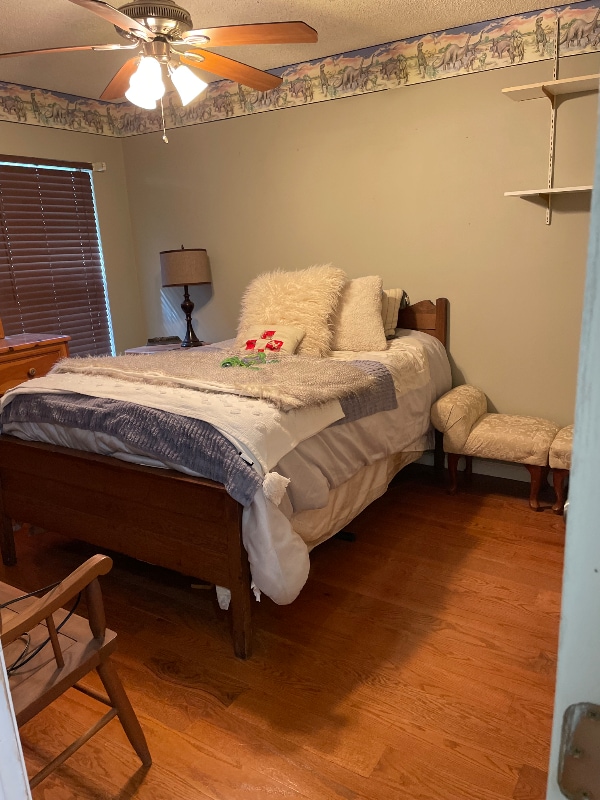 Photo - 1426 Pawnee St