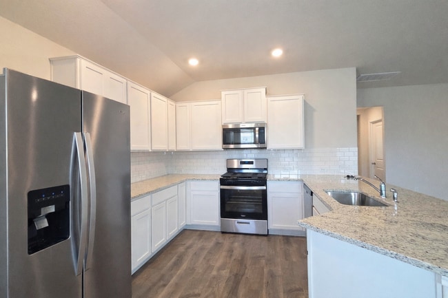 Photo - Bulverde, TX Copper Canyon Subdivision Amenities Galore!