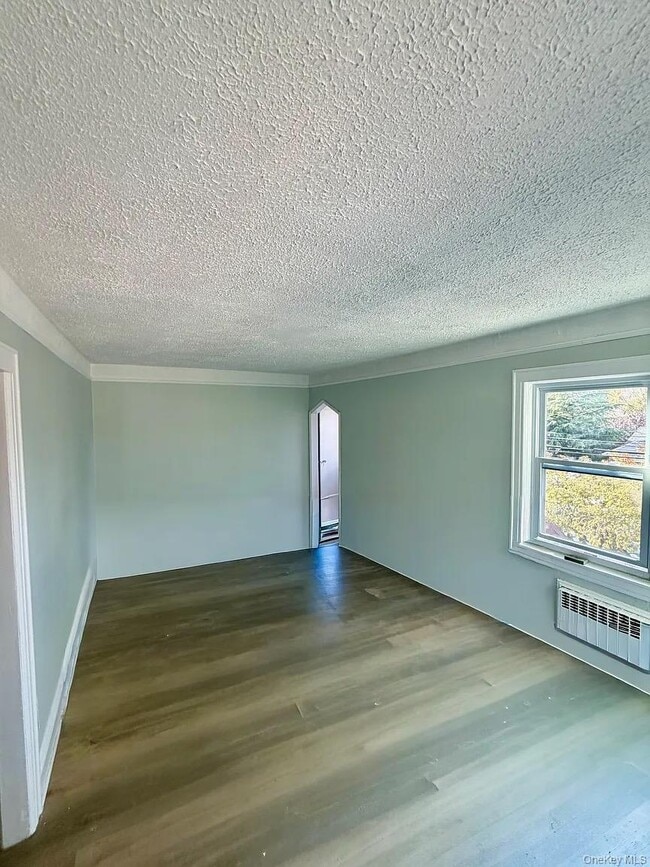 Photo - 111 Piccadilly Downs