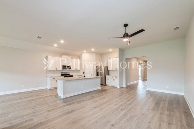 Photo - 620 Brookside Dr