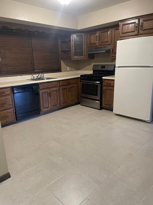 Photo - 694 Maguire Ave Unidad RossvilleStatenIsland