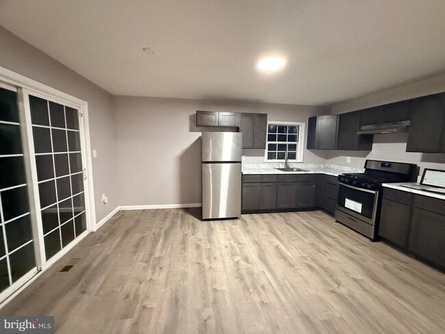 Photo - 138 Edwards Dr