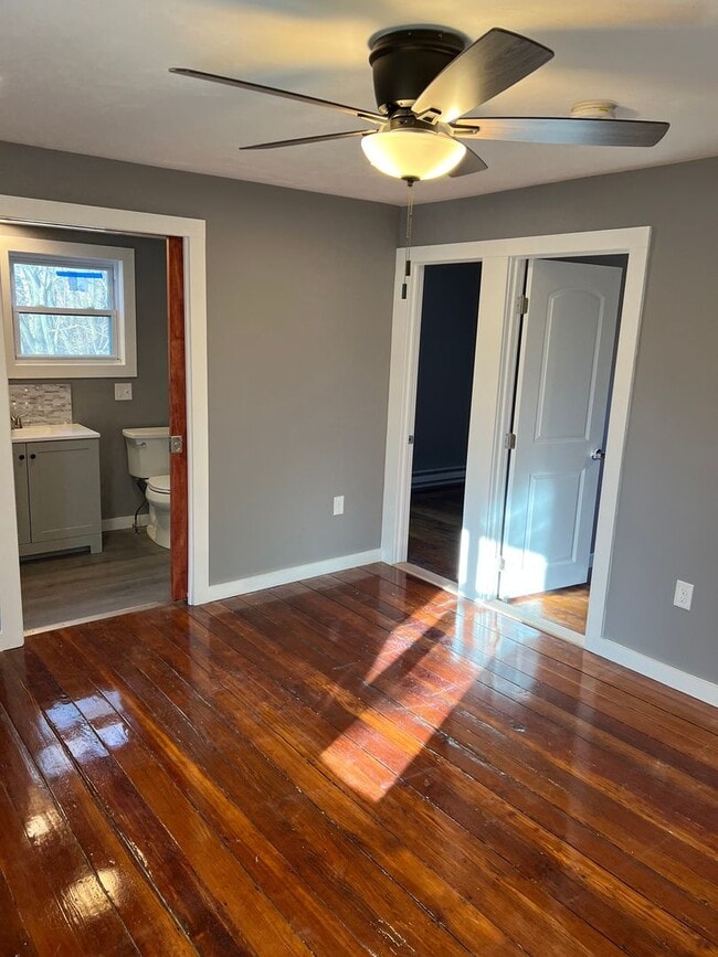 34 Temple St Unit 2