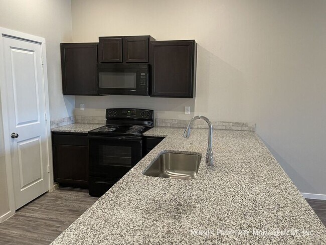 Photo - 1634 133rd St