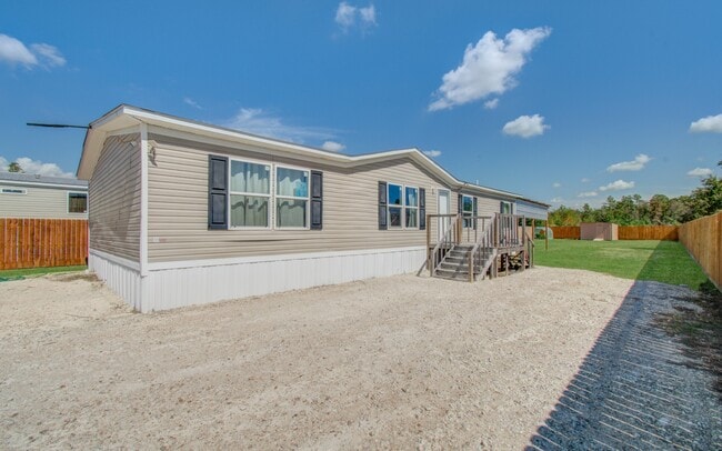 Building Photo - 369 Rd 5262