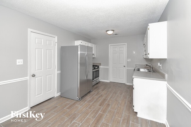 Photo - 41 Country Village Dr