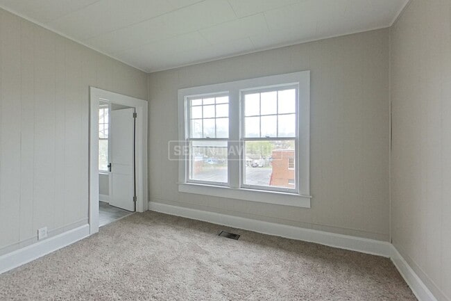 Photo - 3311 Bonds Ave