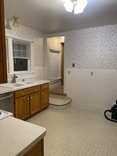 Photo - 514 School St