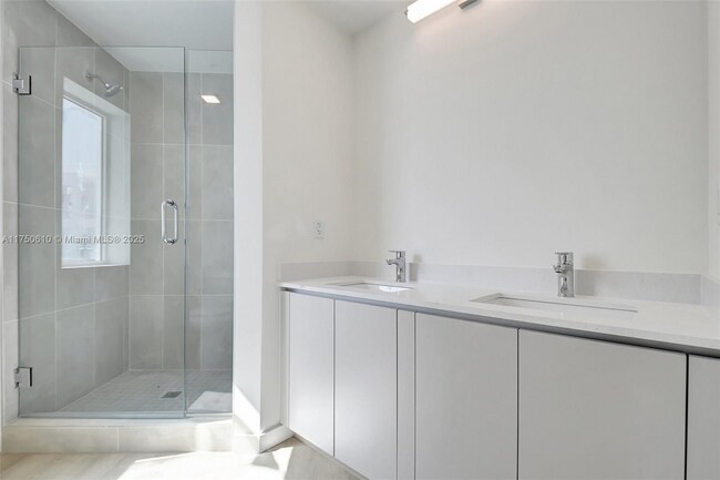 Photo - 1715 N Dixie Hwy Unit 2219