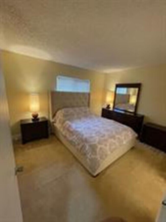 Photo - 9490 Palm Cir S