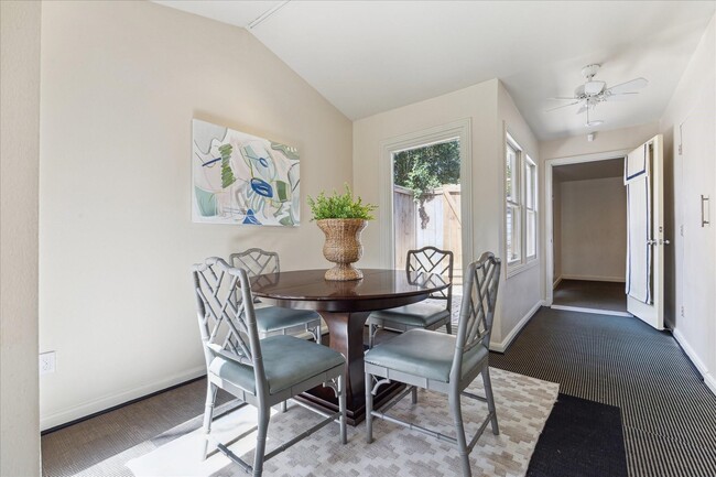 Photo - 1802 Lexington St