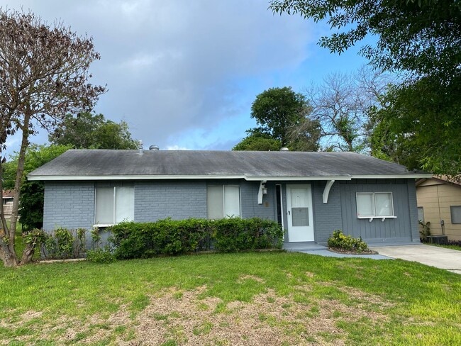Photo - 12421 Trailing Oaks St