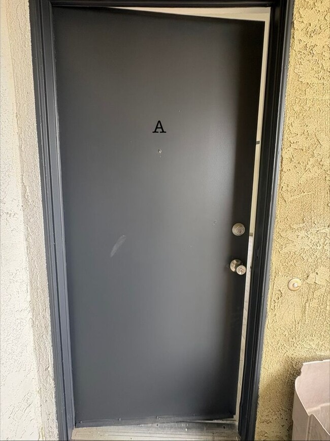 Photo - 1951 N Ventura Rd Unit A