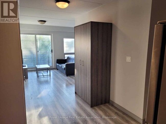 Photo - 275 Larch St Unit F-306