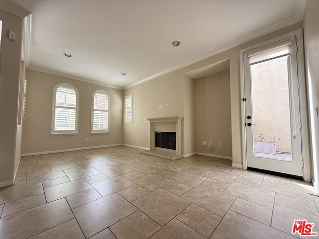 Photo - 1120 Columbia Trl