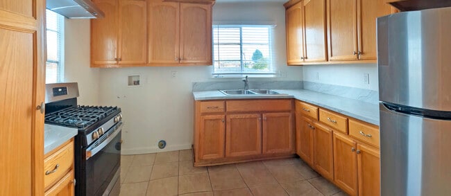 Photo - 210 S Bushnell Ave Unit 210.5