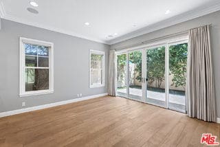 Photo - 1510 S Carmelina Ave