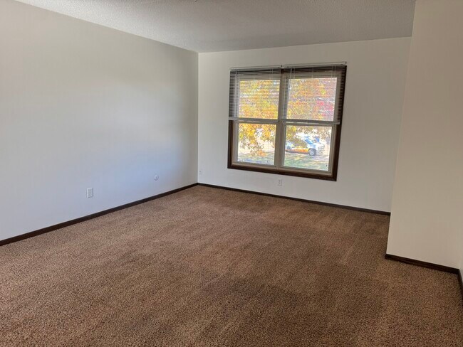 Photo - 3475 Winston Dr Unit 3