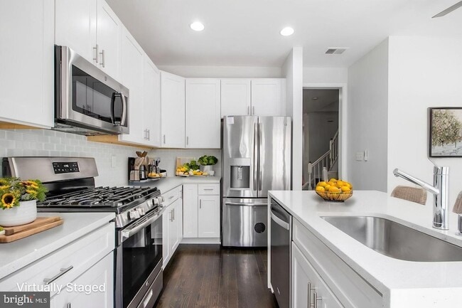 Photo - 8830 Mansion View Ct