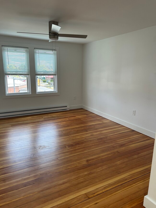 Photo - 288 Carew St Unit 3