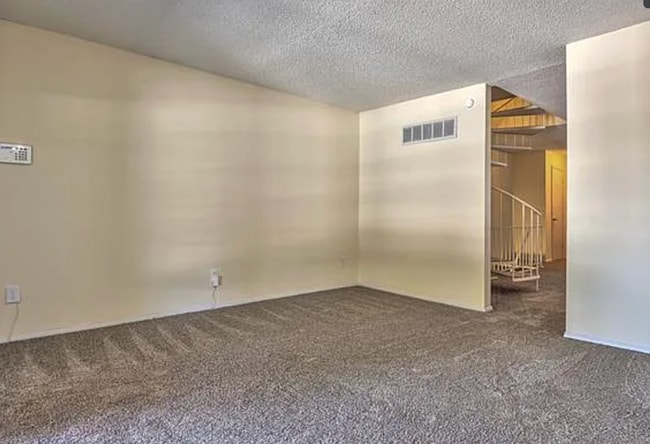 Photo - Beautiful Townhome for Rent!