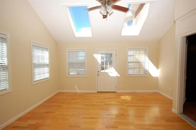 105 View Hill Ct