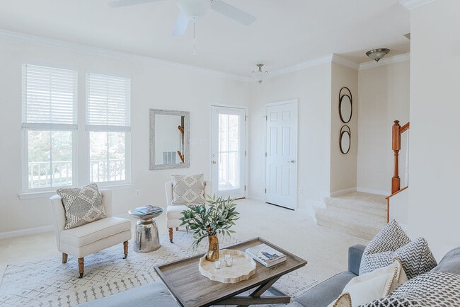 Photo - 1471 Wickham Pond Dr