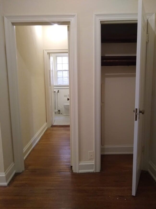 5130 Connecticut Ave NW Unit 105