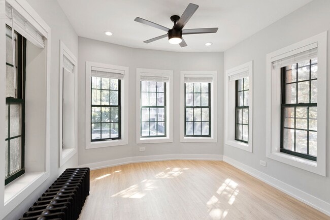 Photo - 7742 N Eastlake Ter Unit 1e