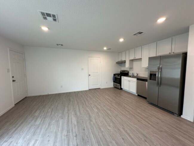 Photo - 7260 Pasture Run