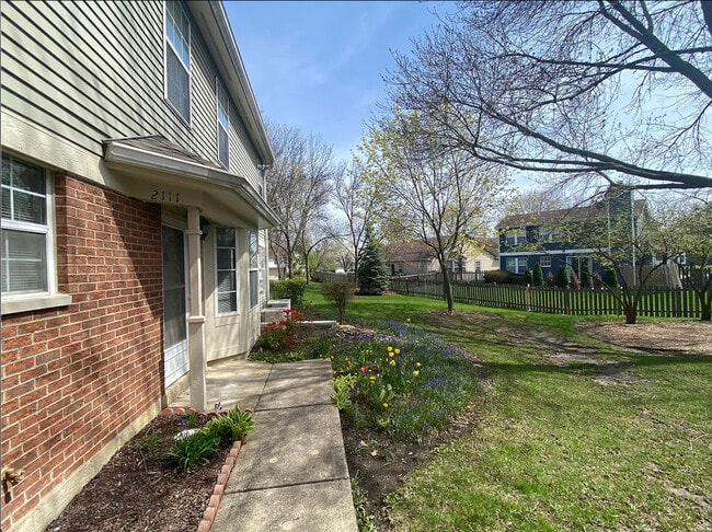Photo - 2111 Camden Ln