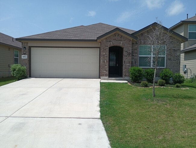 Building Photo - Beautiful 4-Bedroom Home in Riverstone at Westpointe Community!