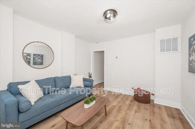 Photo - 138 E South St