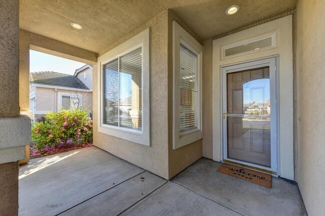 Photo - Cute 2bd/2ba home in 55+ Sun City Roseville