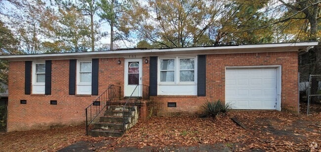 Building Photo - Southeast Rental