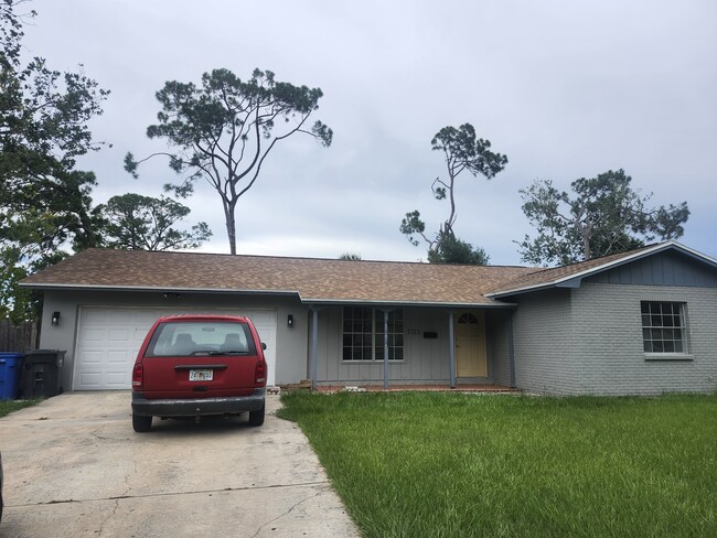 Building Photo - 7723 W Pocahontas Ave Rental