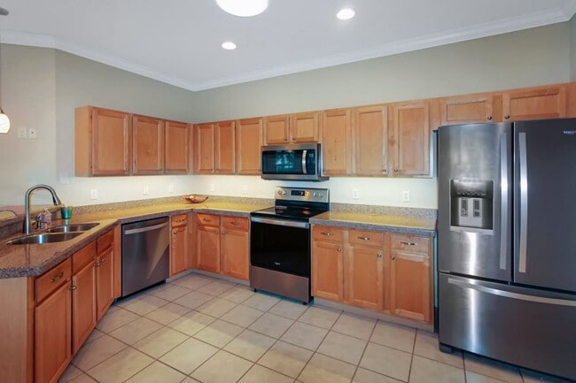 Photo - Pelican Pointe Annual Villa for Rent