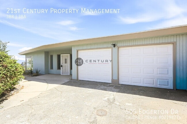 Photo - 505 Edgerton Dr